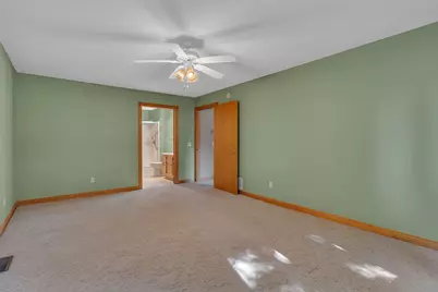 680 West River Dr, New London, MN 56273 - Photo 37