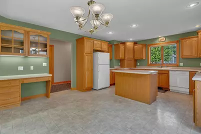 680 West River Dr, New London, MN 56273 - Photo 17