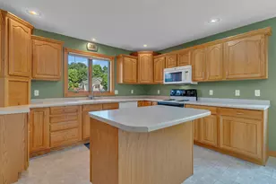 680 W River Dr, New London, MN 56273 - Photo 13