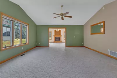 680 West River Dr, New London, MN 56273 - Photo 23