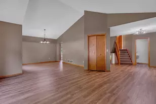 805 26th Ave SW, Willmar, MN 56201 - Photo 21