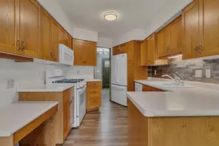 805 26th Ave SW, Willmar, MN 56201 - Photo 11