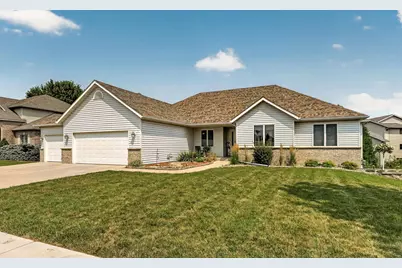 507 9th Street NW, Byron, MN 55920 - Photo 1