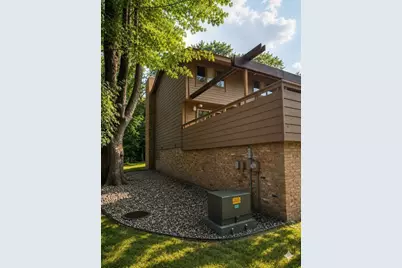 82 Birnamwood Drive, Burnsville, MN 55337 - Photo 5