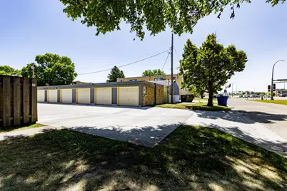 801 23rd Avenue S, Moorhead, MN 56560 - Photo 43