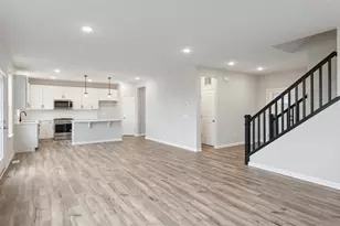 15016 Ashtown Ln, Rosemount, MN 55068 - Photo 7