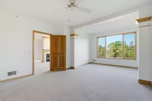 11460 Fairfield Rd W, Minnetonka, MN 55305 - Photo 15