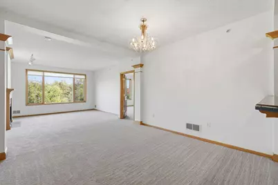 11460 Fairfield Road W #303, Minnetonka, MN 55305 - Photo 7