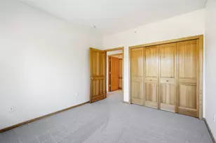 11460 Fairfield Rd W, Minnetonka, MN 55305 - Photo 23