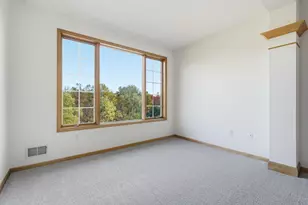 11460 Fairfield Rd W, Minnetonka, MN 55305 - Photo 17