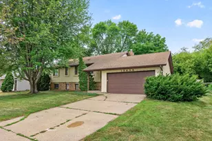 13659 Ferris Ave, Apple Valley, MN 55124 - Photo 1
