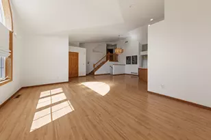 1035 Smith Ave, Owatonna, MN 55060 - Photo 3