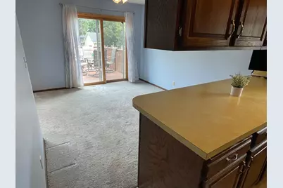 8946 72nd Street S, Cottage Grove, MN 55016 - Photo 17