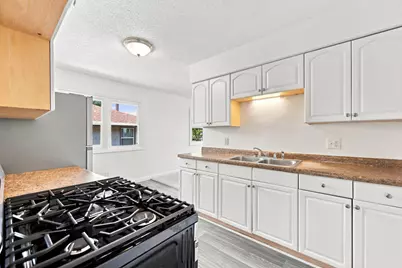 518 37th Avenue NE, Minneapolis, MN 55421 - Photo 29