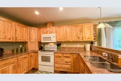 5252 Elmwood Court NE, Bemidji, MN 56601 - Photo 7