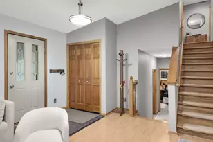 17870 Jaguar Cir, Lakeville, MN 55044 - Photo 9