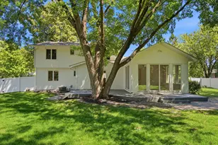 7610 Heritage Rd, Eden Prairie, MN 55346 - Photo 71