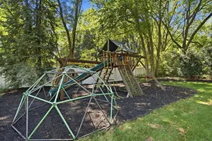 7610 Heritage Rd, Eden Prairie, MN 55346 - Photo 73