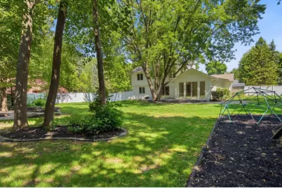 7610 Heritage Road, Eden Prairie, MN 55346 - Photo 79