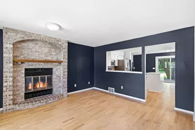 7610 Heritage Road, Eden Prairie, MN 55346 - Photo 11