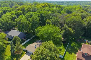 7610 Heritage Rd, Eden Prairie, MN 55346 - Photo 79
