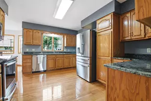 1602 15th St SW, Willmar, MN 56201 - Photo 3