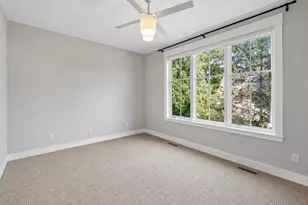 2224 Portico Grn, Wayzata, MN 55391 - Photo 31