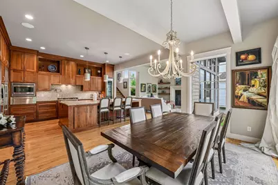 2224 Portico Green, Wayzata, MN 55391 - Photo 23