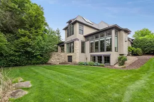 2224 Portico Grn, Wayzata, MN 55391 - Photo 1