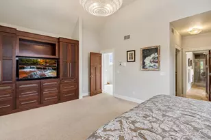 2224 Portico Grn, Wayzata, MN 55391 - Photo 27