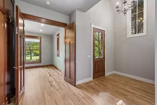 2224 Portico Grn, Wayzata, MN 55391 - Photo 9