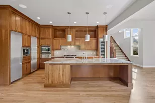 2224 Portico Grn, Wayzata, MN 55391 - Photo 13