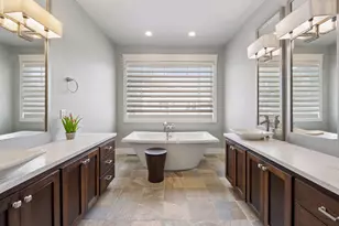2224 Portico Grn, Wayzata, MN 55391 - Photo 25
