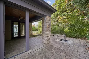 2224 Portico Grn, Wayzata, MN 55391 - Photo 15