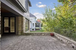 2224 Portico Grn, Wayzata, MN 55391 - Photo 43