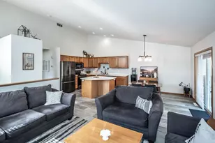 8379 143rd St W, Apple Valley, MN 55124 - Photo 9