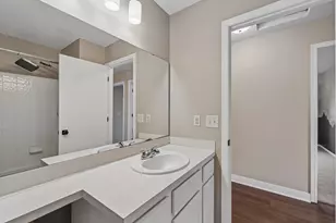 3460 Commonwealth Ave, Woodbury, MN 55125 - Photo 27