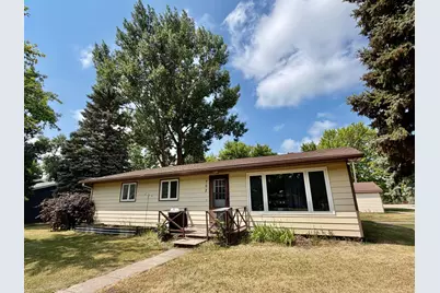 702 Champagne Avenue SW, Red Lake Falls, MN 56750 - Photo 1