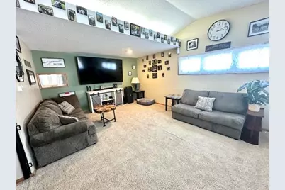 702 Champagne Avenue SW, Red Lake Falls, MN 56750 - Photo 17