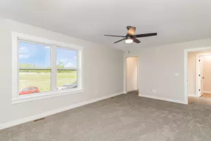 803 Viburnum St, Belle Plaine, MN 56011 - Photo 7