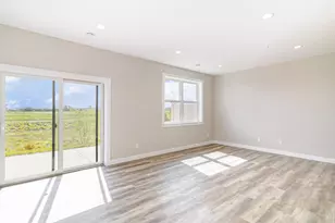 803 Viburnum St, Belle Plaine, MN 56011 - Photo 5