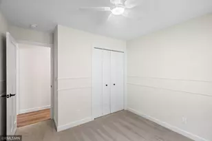 5237 Balmoral Ln, Bloomington, MN 55437 - Photo 17