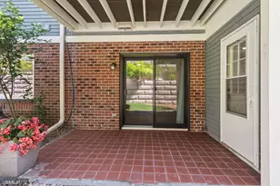 5237 Balmoral Ln, Bloomington, MN 55437 - Photo 21