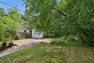 611 Lincoln Pkwy, Duluth, MN 55806 - Photo 21