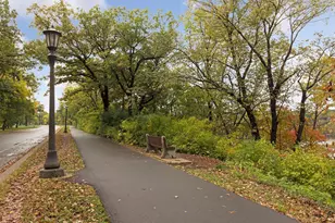 2245 Highland Pkwy, Saint Paul, MN 55116 - Photo 25