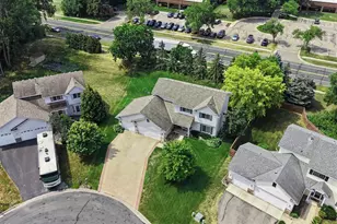 12320 Windsor Ct, Burnsville, MN 55337 - Photo 39
