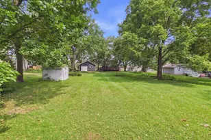 660 County Rd D E, Little Canada, MN 55117 - Photo 15