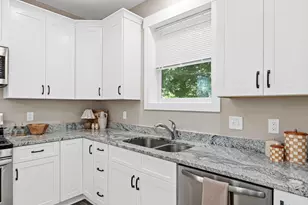 2727 Morgan Ave N, Minneapolis, MN 55411 - Photo 15