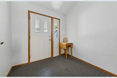 18450 Creeks Bend Drive, Minnetonka, MN 55345 - Photo 7