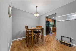 18450 Creeks Bend Dr, Minnetonka, MN 55345 - Photo 13